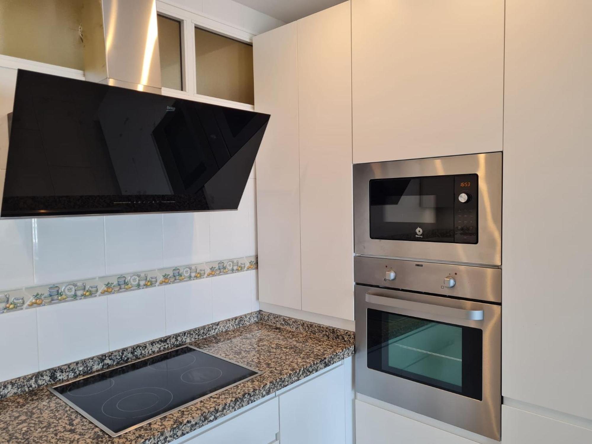 Fuengirola. Bonito Apartamento En Paseo Maritimo. Espectaculares Vistas Al Mar. Primera Linea المظهر الخارجي الصورة